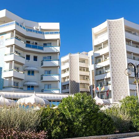 Luxor E Cairo The Beach Resort Lido di Jesolo Dış mekan fotoğraf