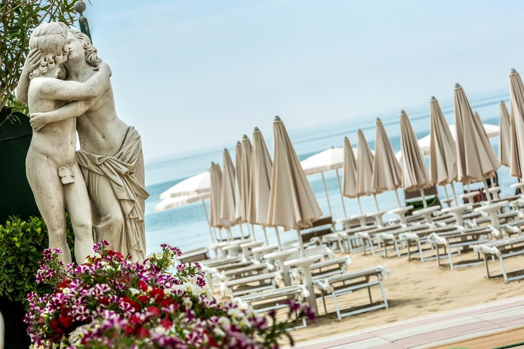 Luxor E Cairo The Beach Resort Lido di Jesolo Dış mekan fotoğraf