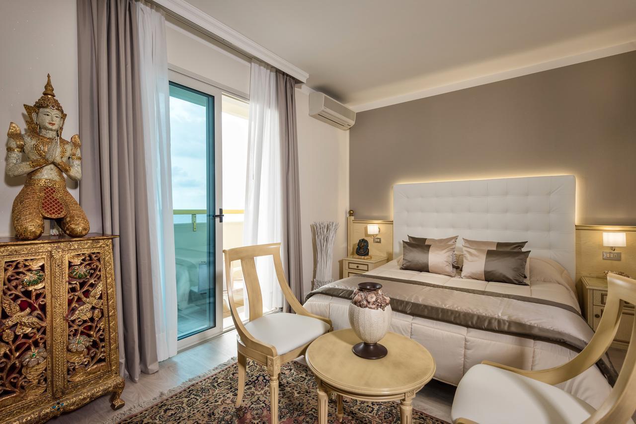 Luxor E Cairo The Beach Resort Lido di Jesolo Dış mekan fotoğraf