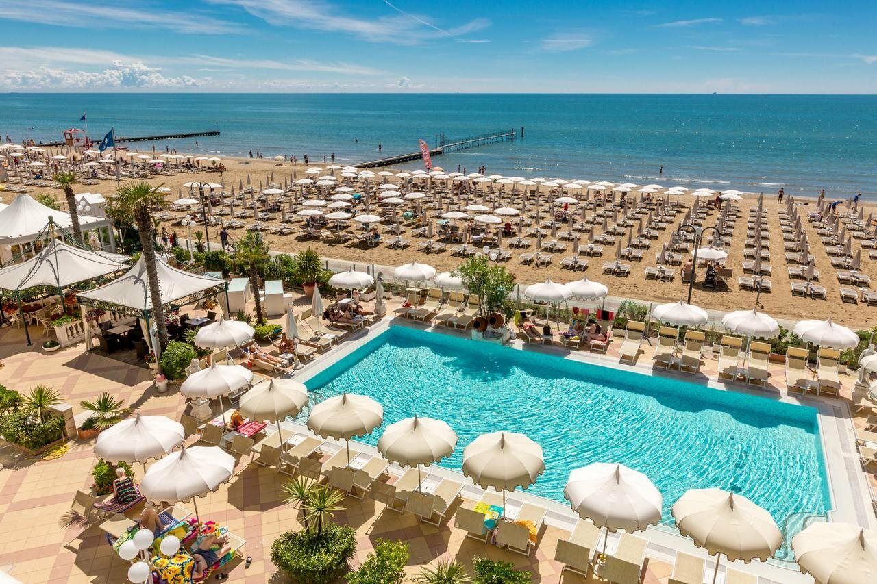 Luxor E Cairo The Beach Resort Lido di Jesolo Dış mekan fotoğraf